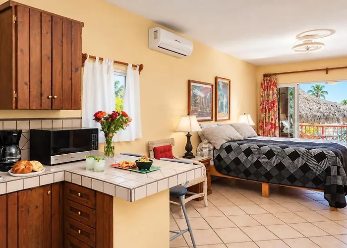 Casa Sydney With Pool, Hot Tub And Golf Course Views San José del Cabo